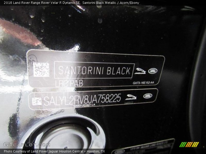 Santorini Black Metallic / Acorn/Ebony 2018 Land Rover Range Rover Velar R Dynamic SE