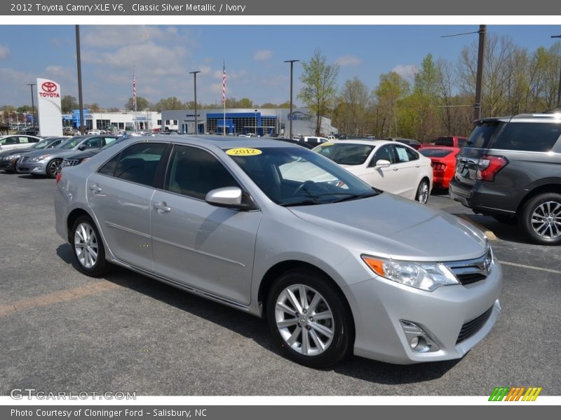 Classic Silver Metallic / Ivory 2012 Toyota Camry XLE V6