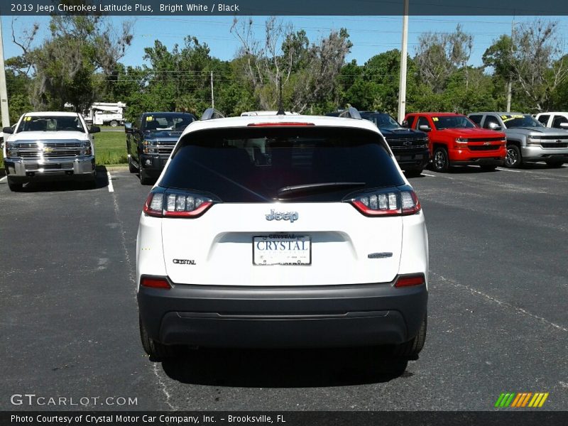 Bright White / Black 2019 Jeep Cherokee Latitude Plus