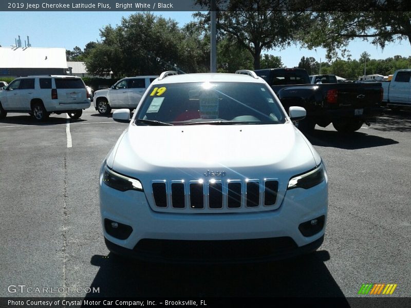 Bright White / Black 2019 Jeep Cherokee Latitude Plus