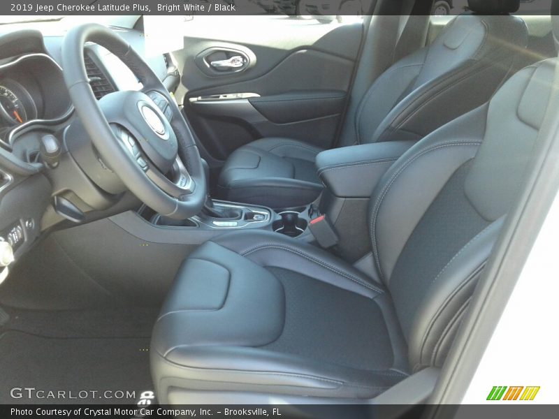 Bright White / Black 2019 Jeep Cherokee Latitude Plus