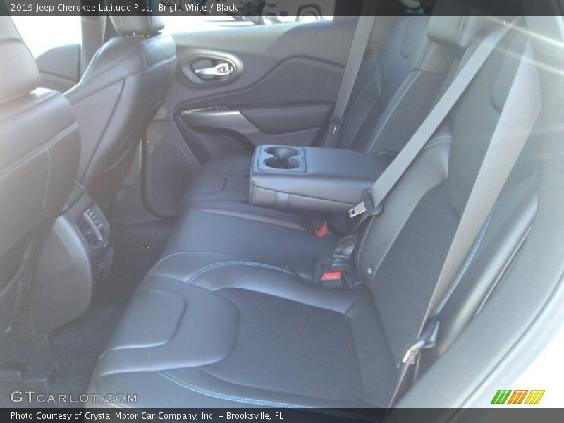 Bright White / Black 2019 Jeep Cherokee Latitude Plus