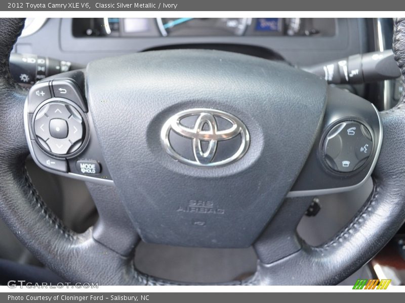 Classic Silver Metallic / Ivory 2012 Toyota Camry XLE V6