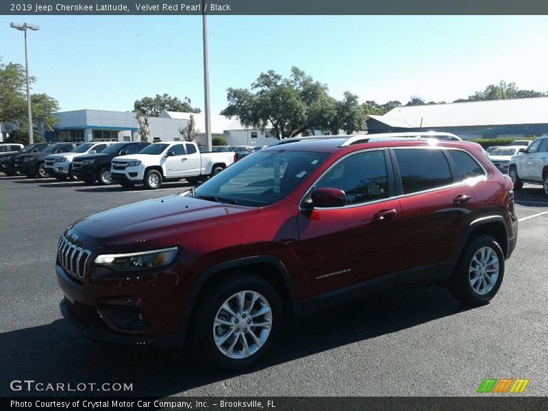 Velvet Red Pearl / Black 2019 Jeep Cherokee Latitude