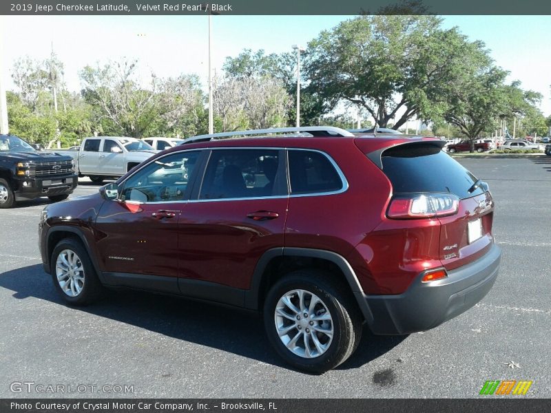 Velvet Red Pearl / Black 2019 Jeep Cherokee Latitude