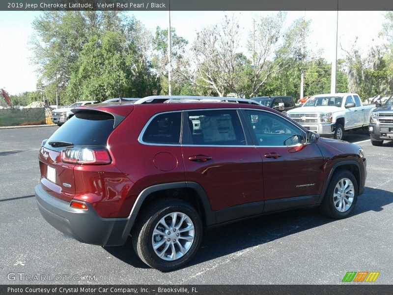 Velvet Red Pearl / Black 2019 Jeep Cherokee Latitude