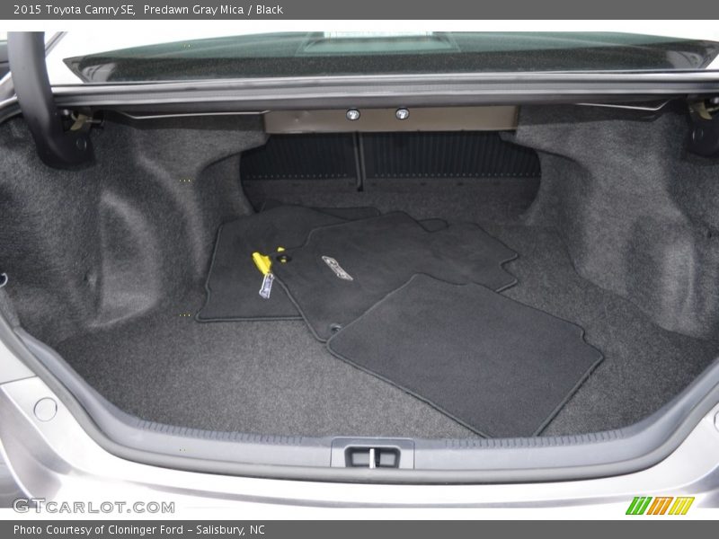 Predawn Gray Mica / Black 2015 Toyota Camry SE