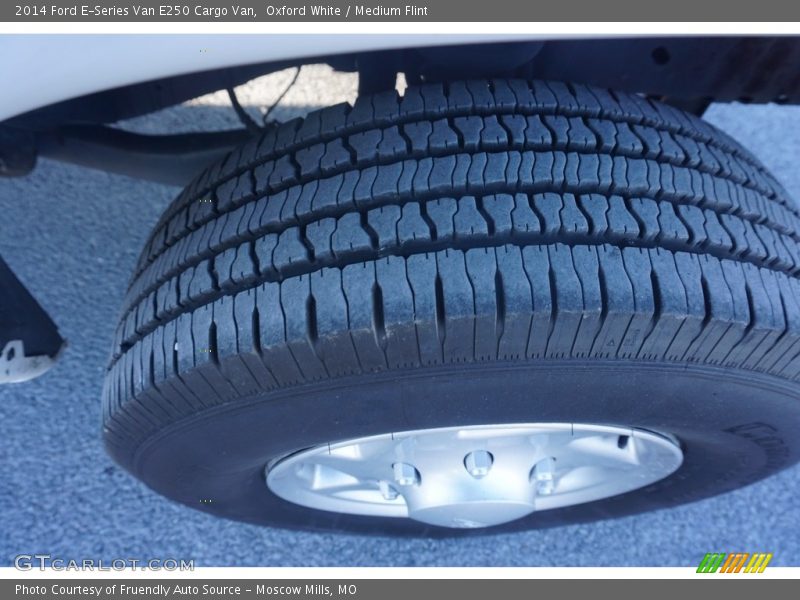 Oxford White / Medium Flint 2014 Ford E-Series Van E250 Cargo Van