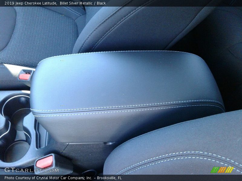 Billet Silver Metallic / Black 2019 Jeep Cherokee Latitude
