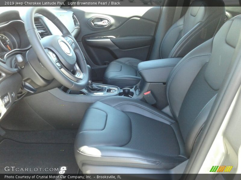 Light Brownstone Pearl / Black 2019 Jeep Cherokee Latitude Plus