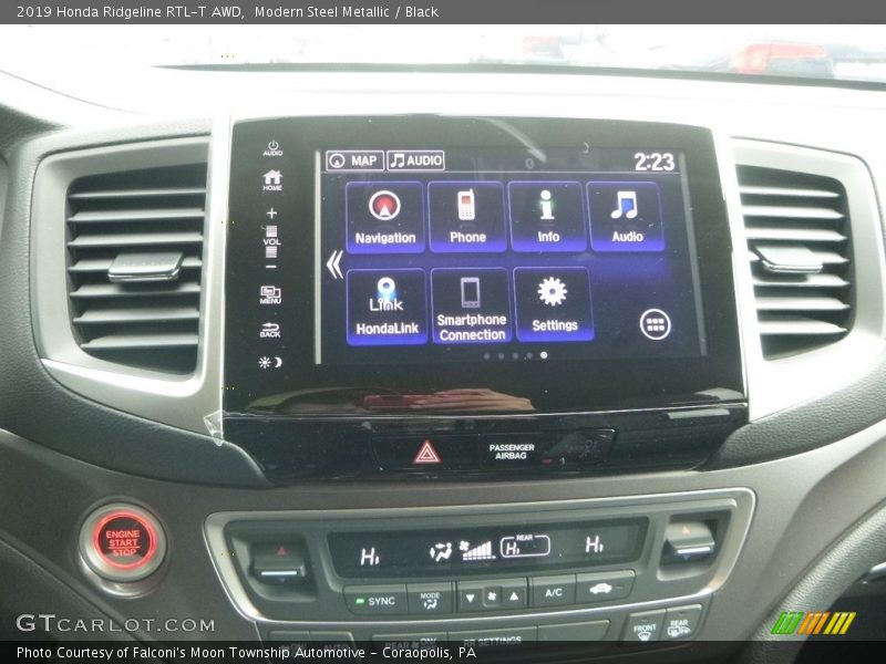 Controls of 2019 Ridgeline RTL-T AWD