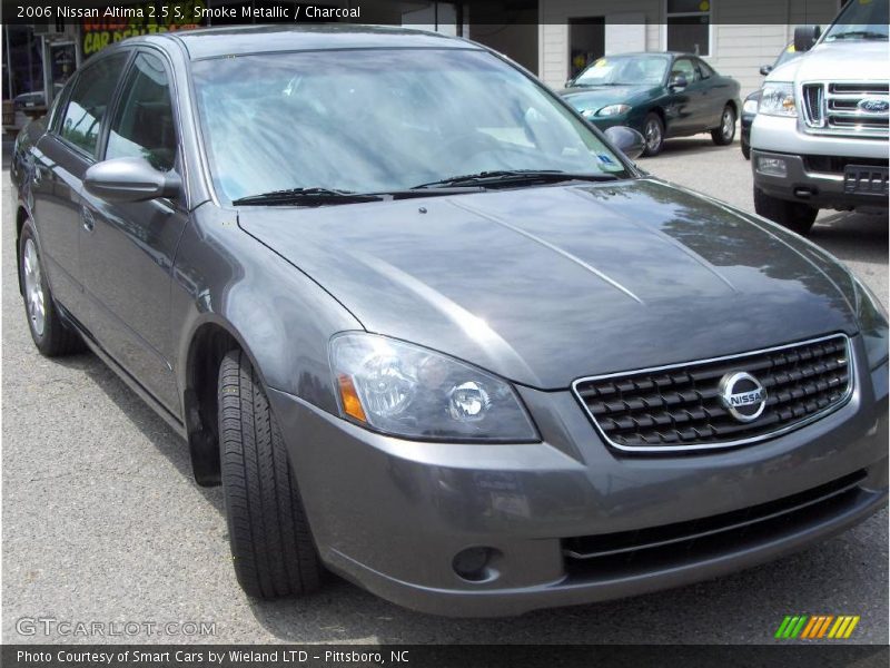 Smoke Metallic / Charcoal 2006 Nissan Altima 2.5 S