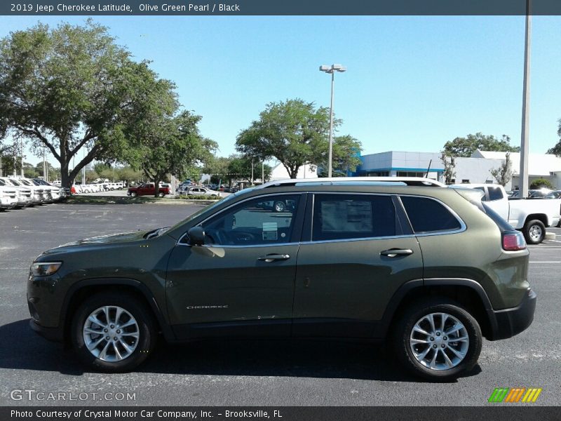 Olive Green Pearl / Black 2019 Jeep Cherokee Latitude