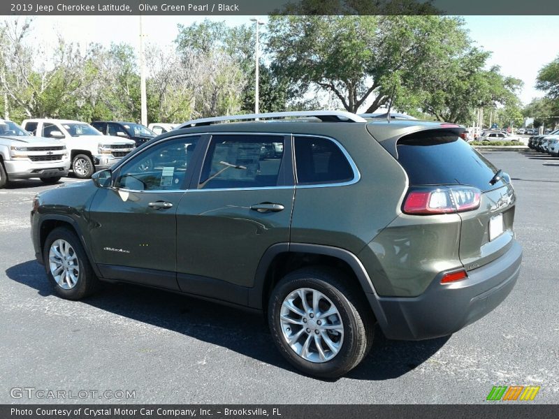 Olive Green Pearl / Black 2019 Jeep Cherokee Latitude