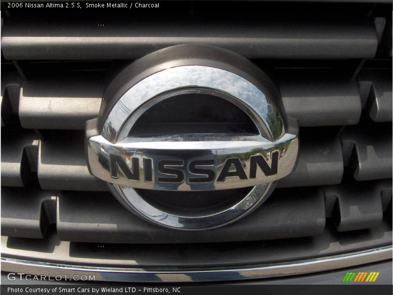 Smoke Metallic / Charcoal 2006 Nissan Altima 2.5 S