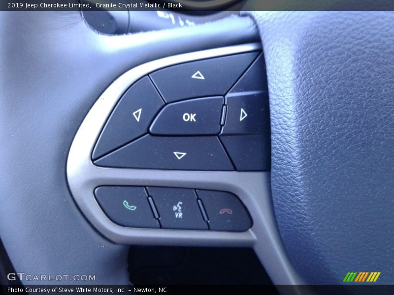 Granite Crystal Metallic / Black 2019 Jeep Cherokee Limited