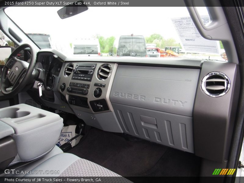 Oxford White / Steel 2015 Ford F250 Super Duty XLT Super Cab 4x4