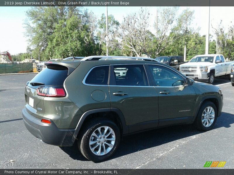 Olive Green Pearl / Black/Light Frost Beige 2019 Jeep Cherokee Latitude