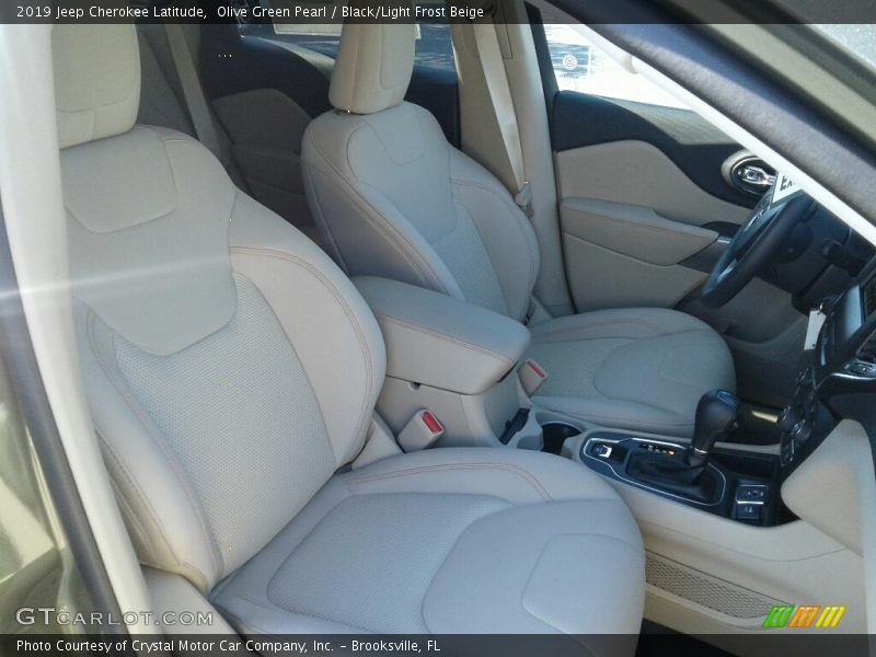 Olive Green Pearl / Black/Light Frost Beige 2019 Jeep Cherokee Latitude