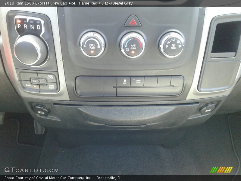 Flame Red / Black/Diesel Gray 2018 Ram 1500 Express Crew Cab 4x4