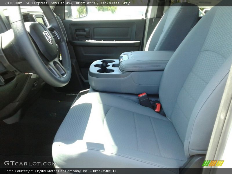 Bright White / Black/Diesel Gray 2018 Ram 1500 Express Crew Cab 4x4