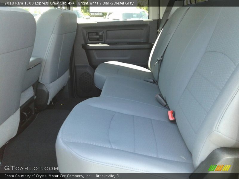 Bright White / Black/Diesel Gray 2018 Ram 1500 Express Crew Cab 4x4