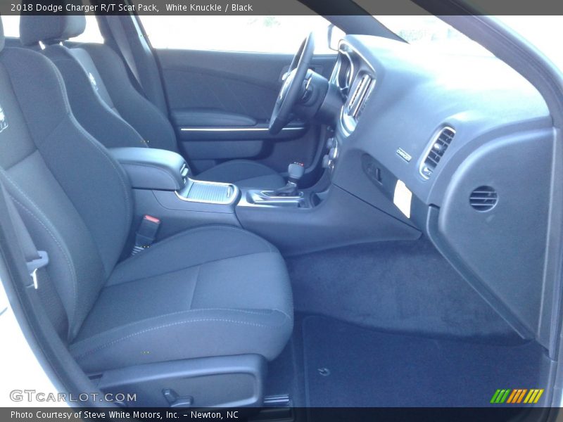 White Knuckle / Black 2018 Dodge Charger R/T Scat Pack