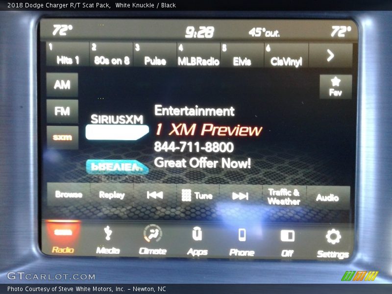 White Knuckle / Black 2018 Dodge Charger R/T Scat Pack