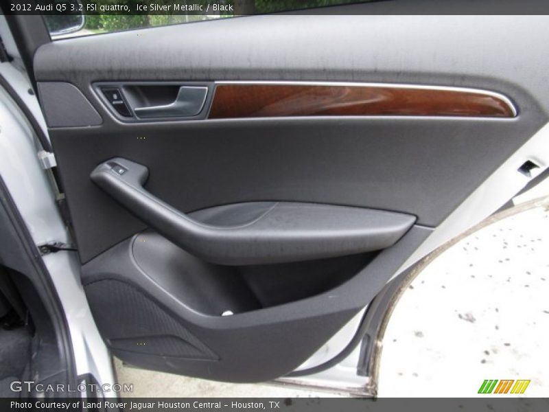 Ice Silver Metallic / Black 2012 Audi Q5 3.2 FSI quattro