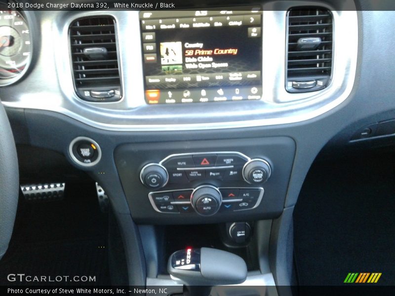 White Knuckle / Black 2018 Dodge Charger Daytona 392