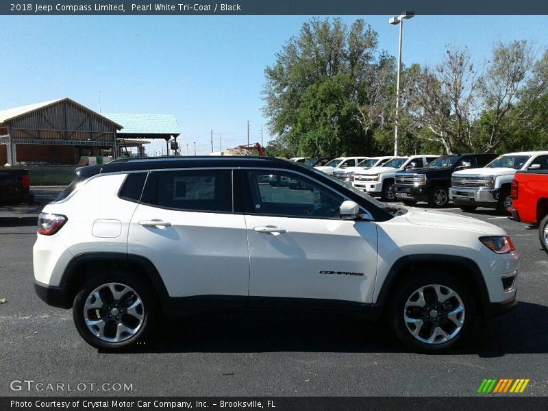 Pearl White Tri–Coat / Black 2018 Jeep Compass Limited