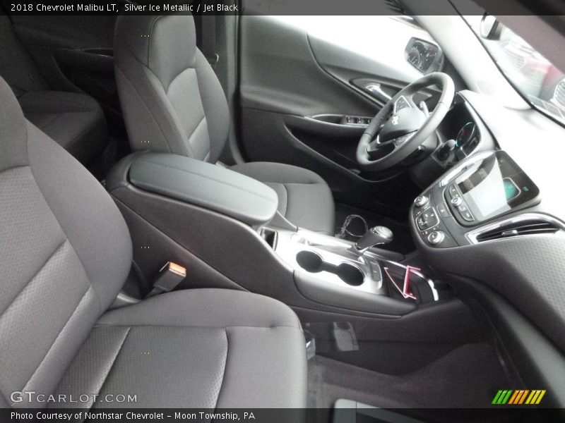 Silver Ice Metallic / Jet Black 2018 Chevrolet Malibu LT