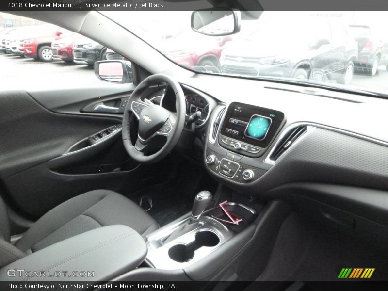 Silver Ice Metallic / Jet Black 2018 Chevrolet Malibu LT