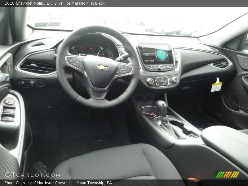 Silver Ice Metallic / Jet Black 2018 Chevrolet Malibu LT