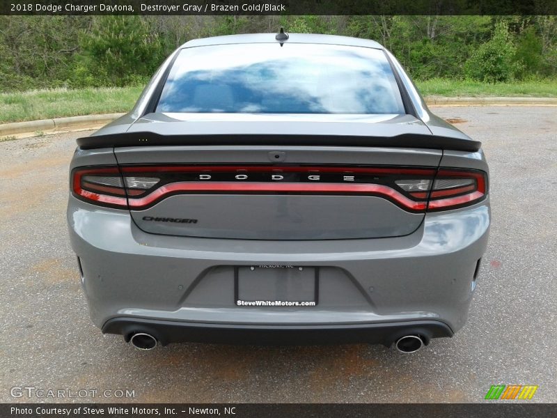 Destroyer Gray / Brazen Gold/Black 2018 Dodge Charger Daytona