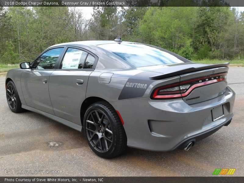 Destroyer Gray / Brazen Gold/Black 2018 Dodge Charger Daytona