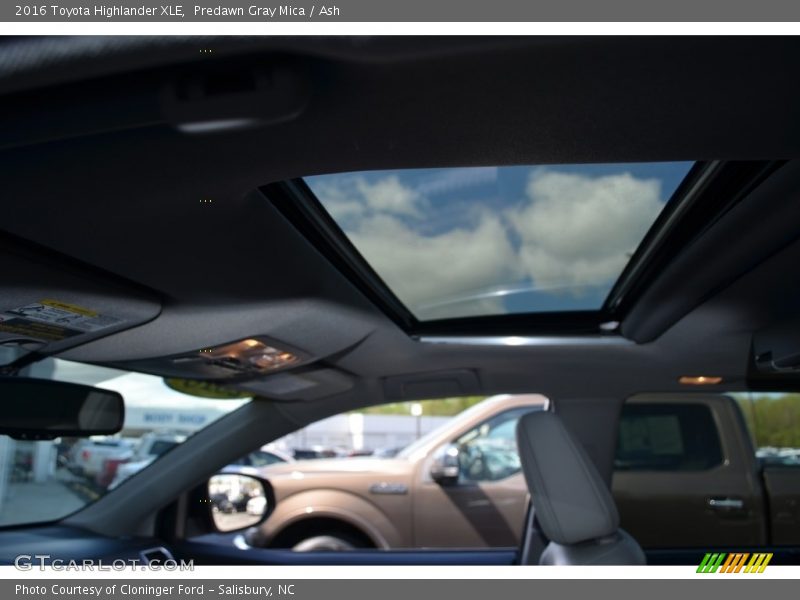 Predawn Gray Mica / Ash 2016 Toyota Highlander XLE