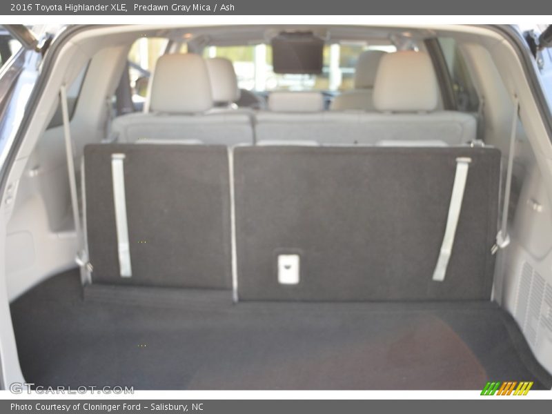 Predawn Gray Mica / Ash 2016 Toyota Highlander XLE