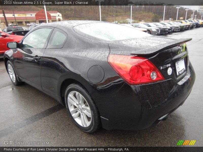 Super Black / Charcoal 2013 Nissan Altima 2.5 S Coupe