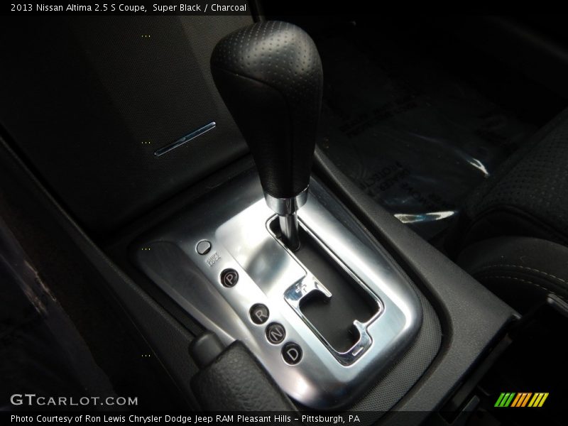 Super Black / Charcoal 2013 Nissan Altima 2.5 S Coupe