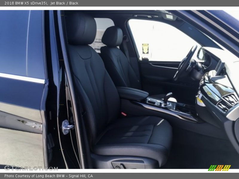 Jet Black / Black 2018 BMW X5 sDrive35i
