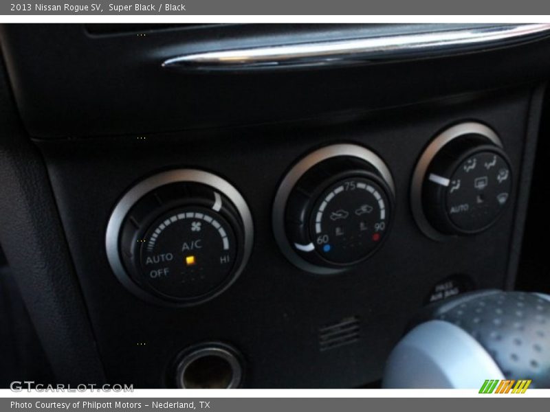 Super Black / Black 2013 Nissan Rogue SV