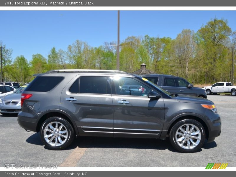 Magnetic / Charcoal Black 2015 Ford Explorer XLT