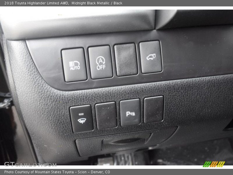 Midnight Black Metallic / Black 2018 Toyota Highlander Limited AWD