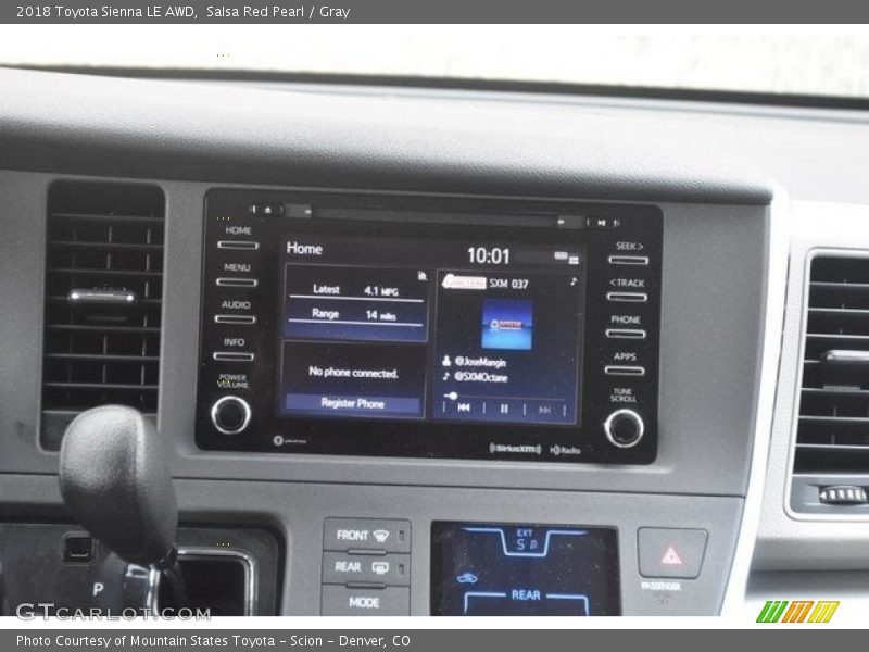 Controls of 2018 Sienna LE AWD