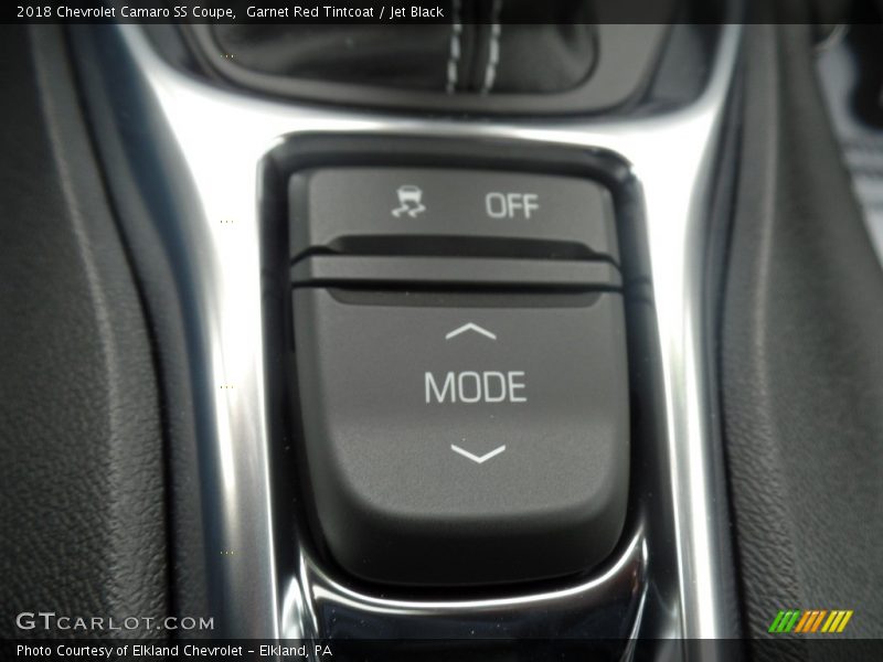 Controls of 2018 Camaro SS Coupe