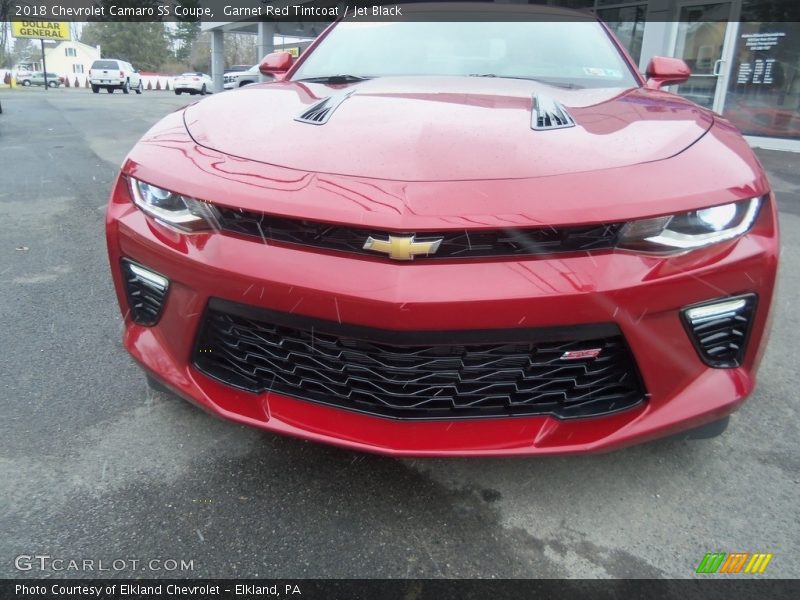 Garnet Red Tintcoat / Jet Black 2018 Chevrolet Camaro SS Coupe