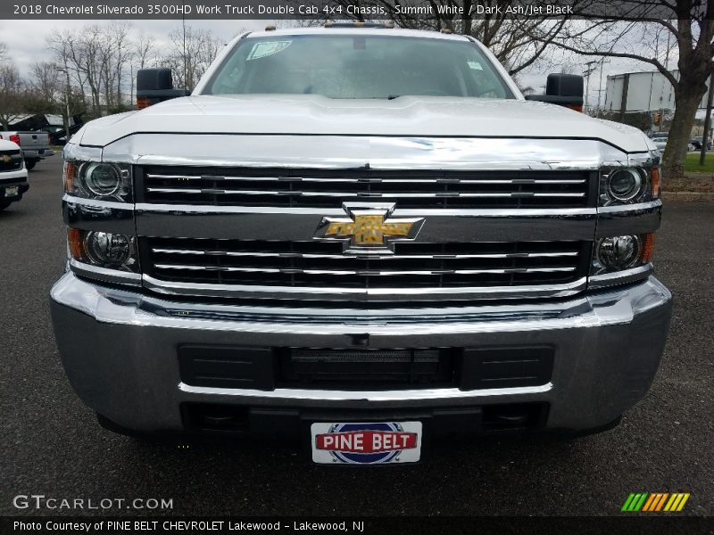 Summit White / Dark Ash/Jet Black 2018 Chevrolet Silverado 3500HD Work Truck Double Cab 4x4 Chassis