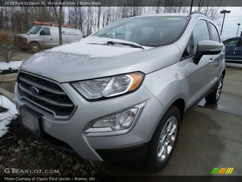 Moondust Silver / Ebony Black 2018 Ford EcoSport SE