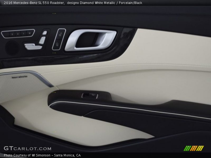 designo Diamond White Metallic / Porcelain/Black 2016 Mercedes-Benz SL 550 Roadster